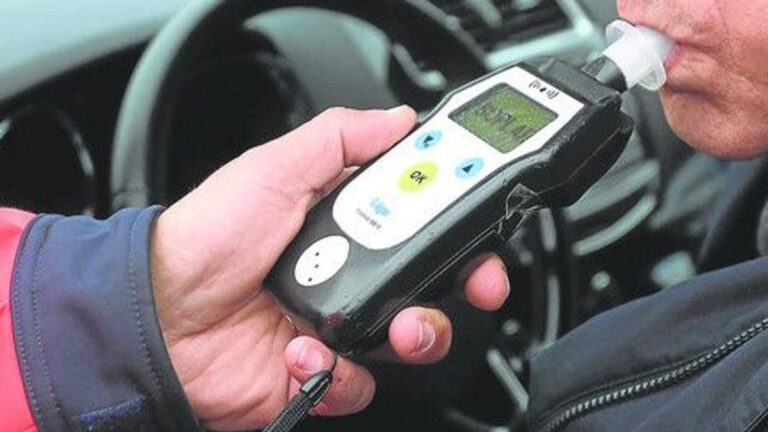 Conducía alcoholizado, chocó un auto y se fugó por las calles de Monterrico