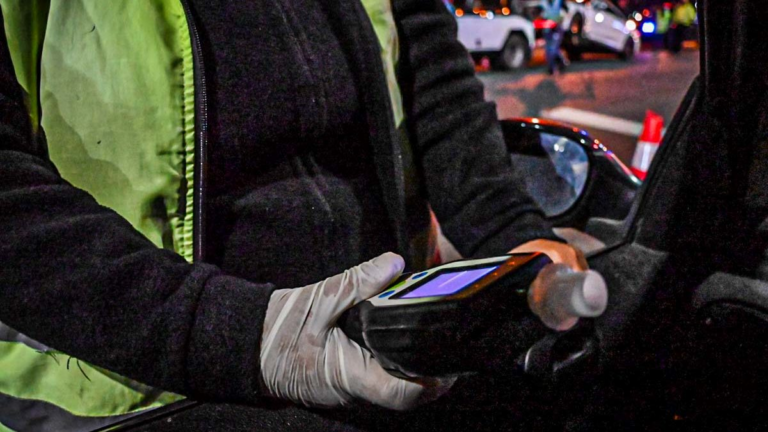 Provocó un siniestro vial en Palpalá: el test de alcoholemia le dio 2,53