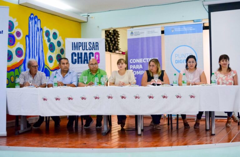La vicegobernadora Schneider llevó el Programa Fortaleza a Cote Lai