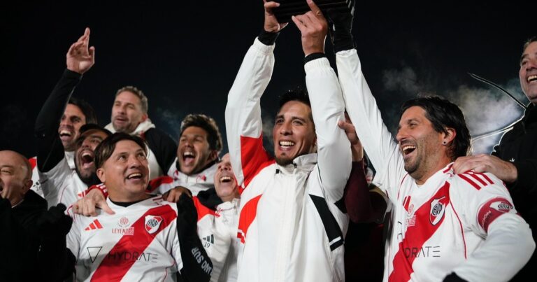 Video: con un golazo del Chori Domínguez, River volvió a salir campeón del Senior