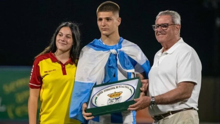 Thomas De Martis, el argentino MVP del torneo de L’Alcúdia que ilusiona a todo Lanús