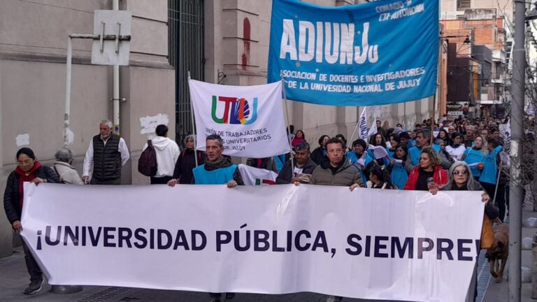 Docentes universitarios definieron paro de una semana completa