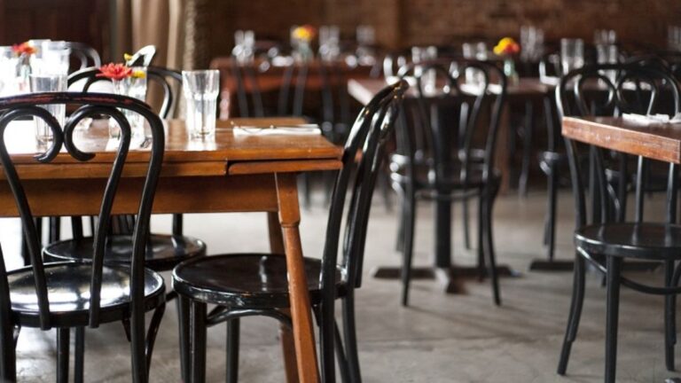 Hoteleros y gastronómicos preocupados por la temporada que se avecina