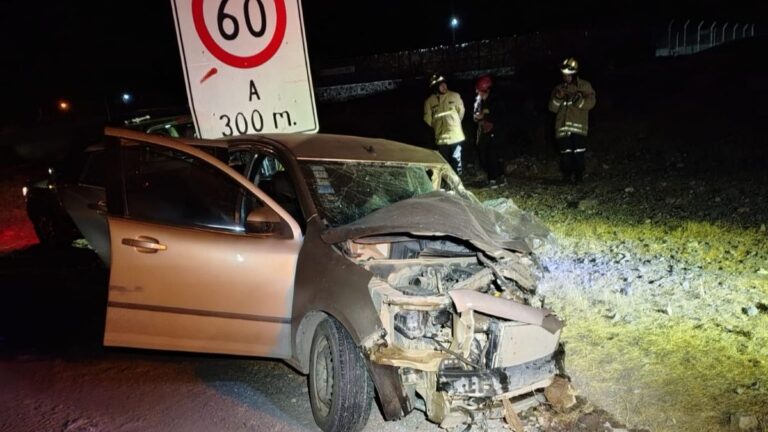 Una persona murió tras un violento choque frontal en la Quebrada