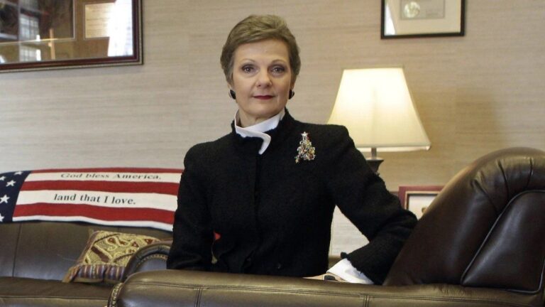 Causa YPF: la Argentina le pidió a la jueza Preska no entregar e-mails y chats de exfuncionarios