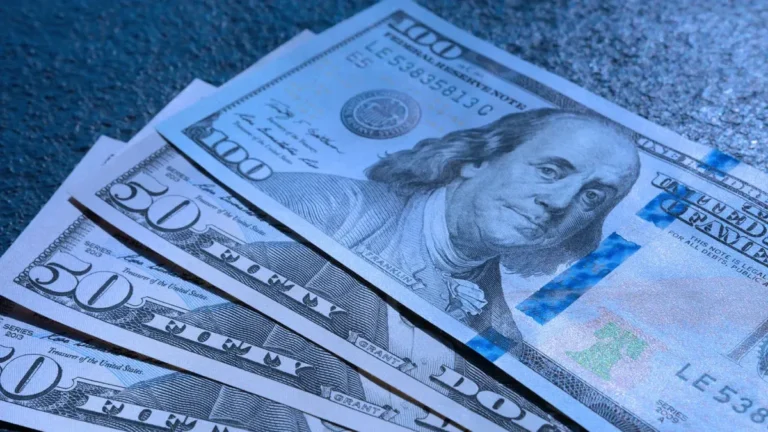 Dólar blue hoy y dólar oficial minuto a minuto: a cuánto están este sábado 9 de agosto