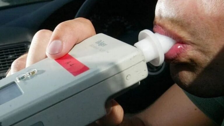 Palpalá: conductor alcoholizado se estrelló contra el alambrado de la cancha de golf