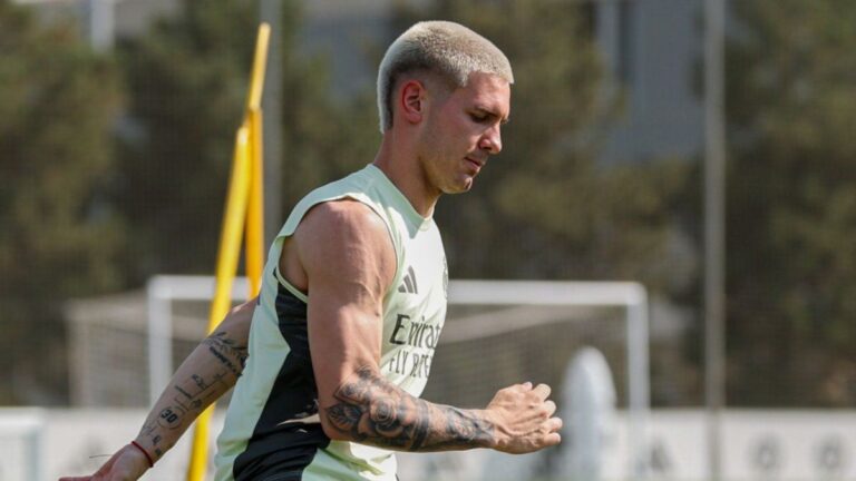 Franco Mastantuono tuvo su primer entrenamiento en Real Madrid: cuándo debutaría