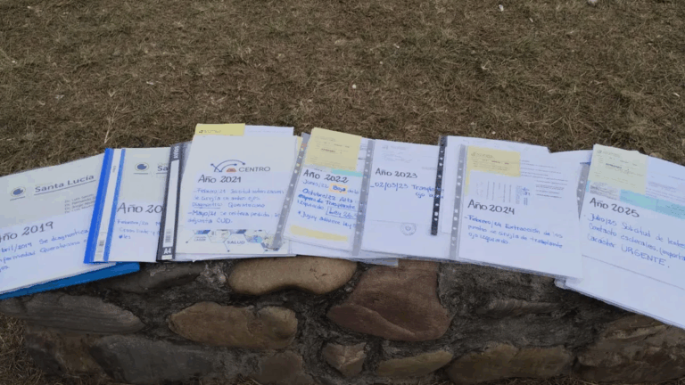 Afiliada del ISJ lleva años pidiendo reconocimiento de gastos por el tratamiento de su hijo