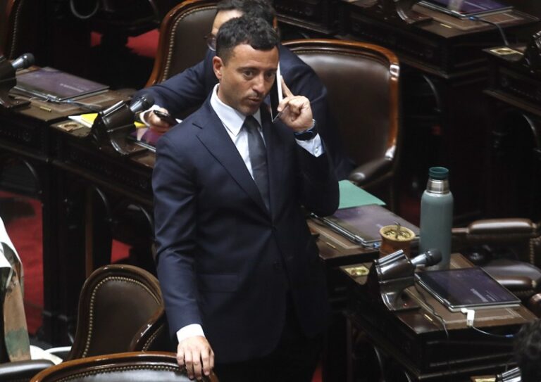 El PRO tantea a De Loredo como cabeza de lista y se agudiza la pelea con Agost Carreño