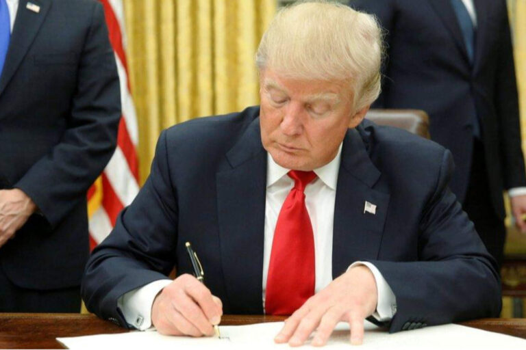 Trump firmó una nueva serie de decretos para aumentar la seguridad en Washington DC