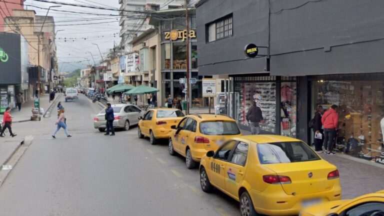 Asistía a los taxis amarillos en las paradas de calle Necochea y está desaparecido desde enero
