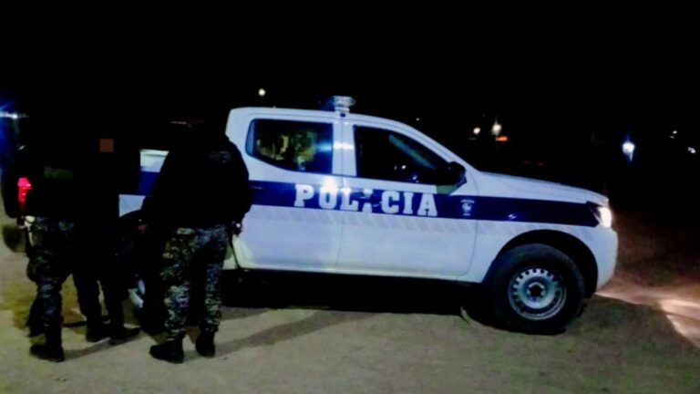 Investigan el homicidio de un hombre apuñalado en el cuello en Finca El Pongo