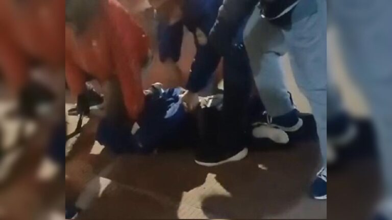 Perico: lo sorprendieron robando, fue linchado y terminó hospitalizado