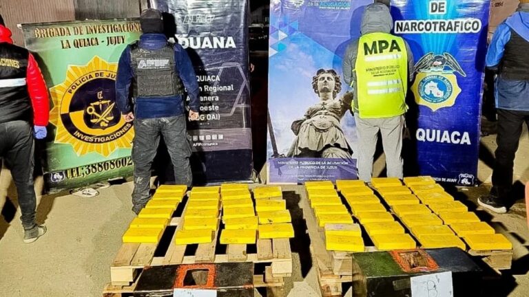 Durante septiembre, detuvieron a casi 100 personas y secuestraron 24.000 dosis de droga