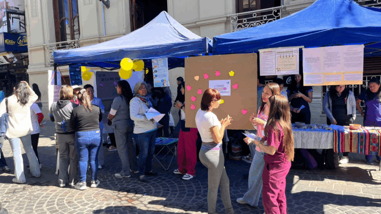 Jornada de concientización sobre Salud Mental en Peatonal Belgrano