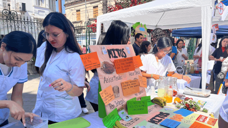 Estudiantes de Nutrición realizaron una jornada de concientización sobre la alimentación