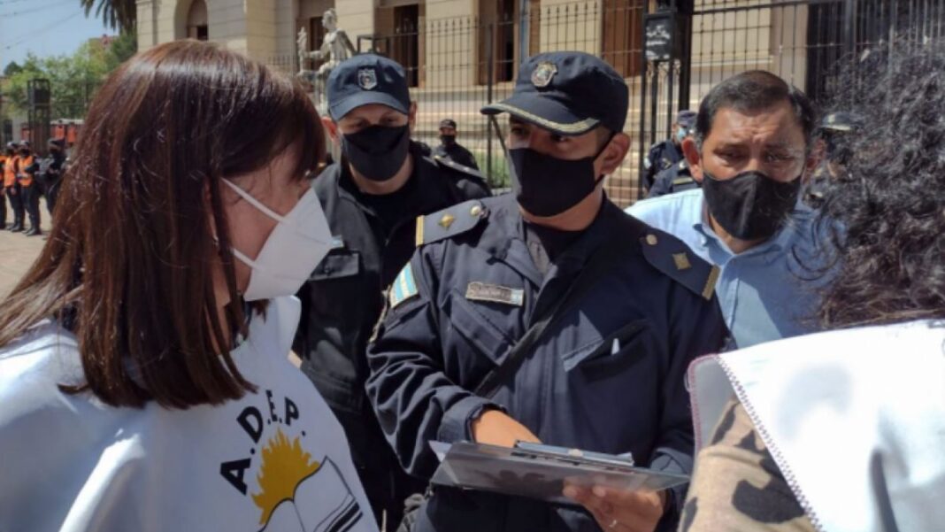 2293246-juzgado-contravencional-ante-el-silencio-del-gobierno-y-la-justicia-la-ciudadania-exi68fc8e846a8b9