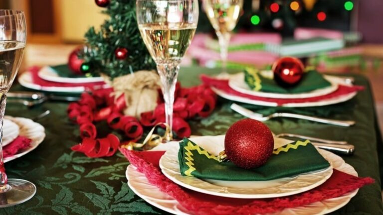 Qué dice el pronóstico para Nochebuena: mesa adentro o mesa afuera?