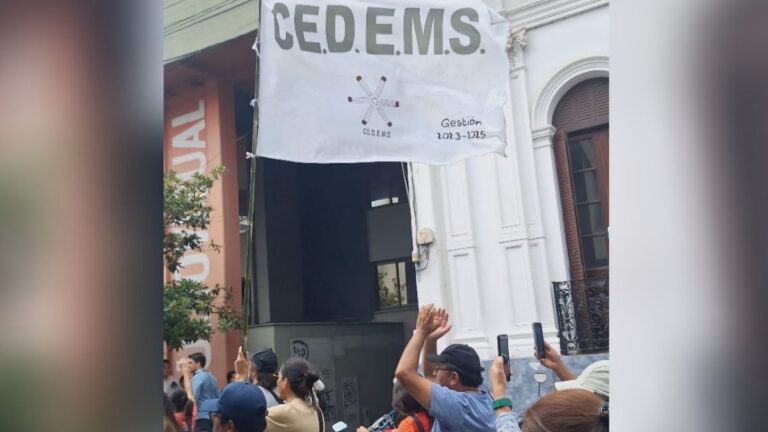 Docentes de CEDEMS denuncian que un memorándum reduce horas de trabajo