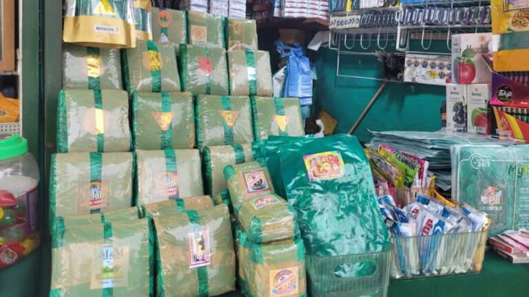 Golpe al bolsillo: Aumenta el precio de la hoja de coca y cae la demanda