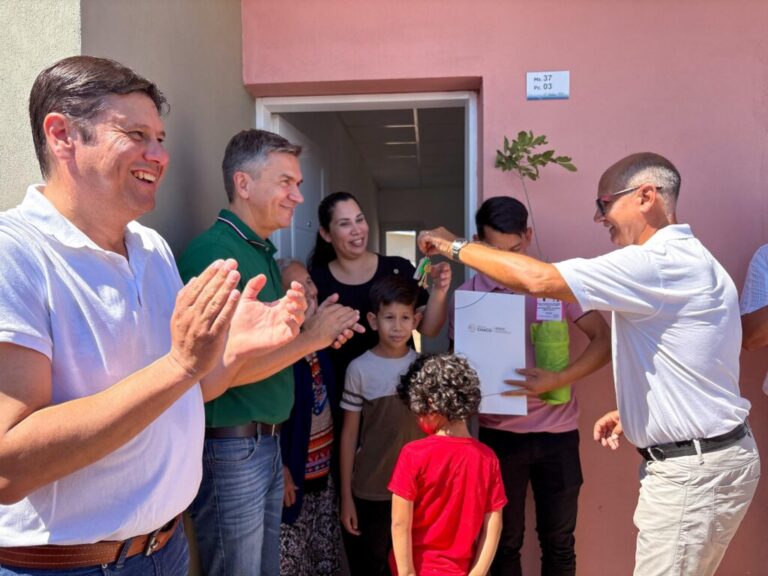 Quitilipi: 32 familias cumplieron el sueño de acceder a la casa propia