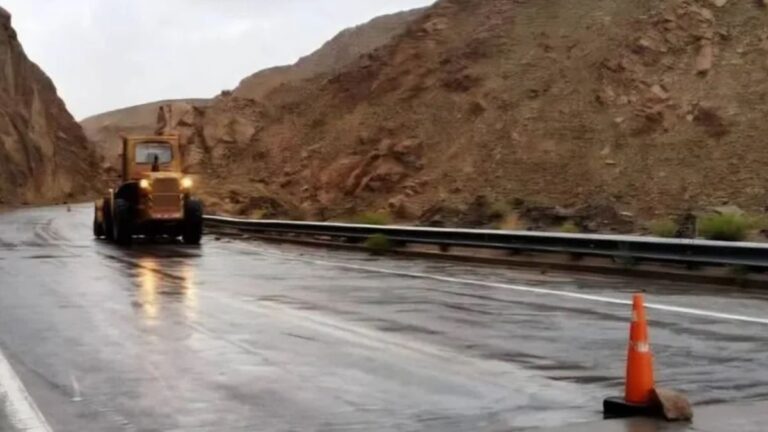 Alerta vial en Jujuy: una ruta nacional intransitable y varios tramos con circulación restringida