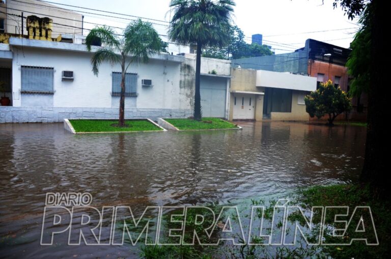 Por las intensas lluvias, no hay transporte público de pasajeros en Resistencia