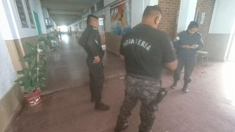 Violento ataque en Alto Comedero: apuñalaron a una alumna en el baño de un colegio