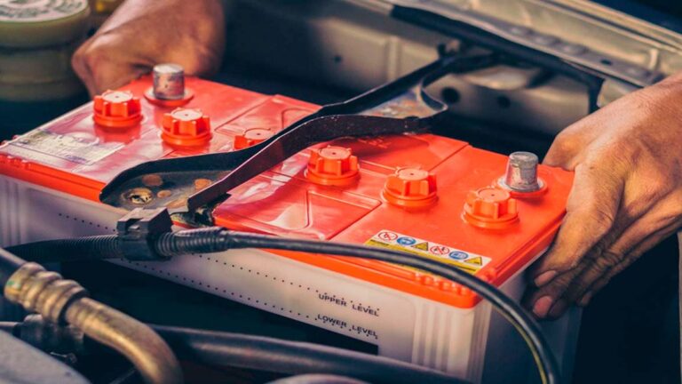 Con la llegada del frío: claves para cuidar la batería del auto