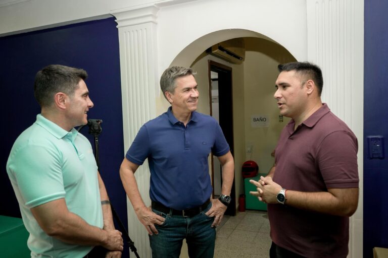 Fachada del centro de kinesiología y fisioterapia Kine Kids en Resistencia, Chaco.