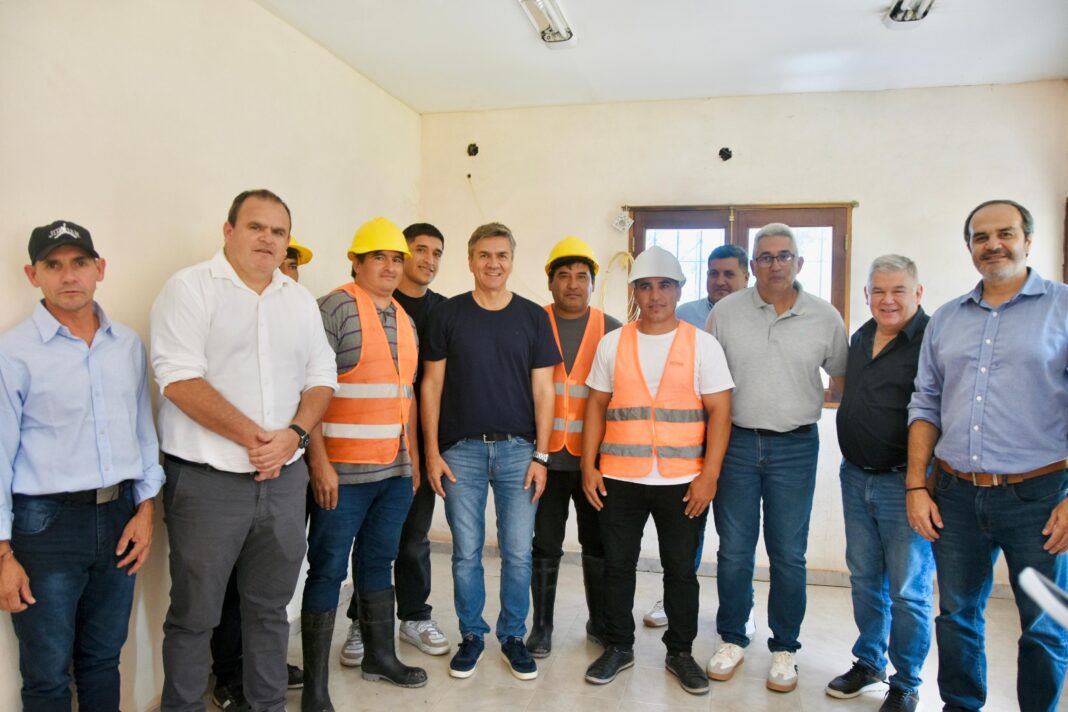 Inauguración de la red de agua potable en la localidad chaqueña de Napenay