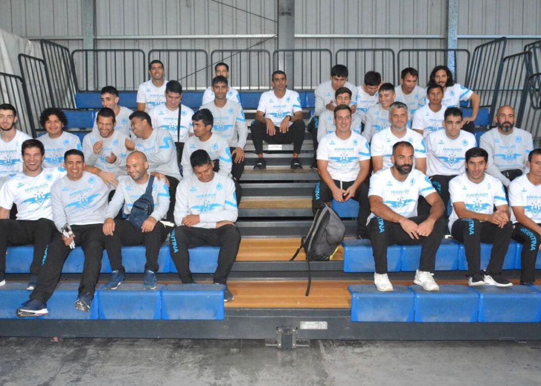 Vista exterior del Polideportivo Jaime Zapata en Presidencia Roca, Chaco.