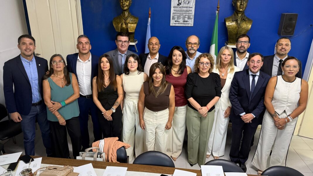 Diputados del interbloque Frente Chaqueño en reunión previa a la sesión legislativa