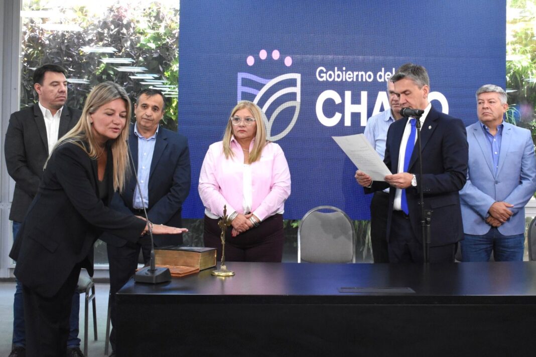 Gobernador Leandro Zdero durante un acto oficial en la provincia del Chaco.