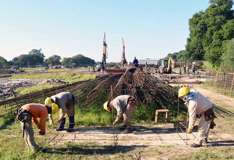 Obra en construcción del IACCO en Fontana, Chaco