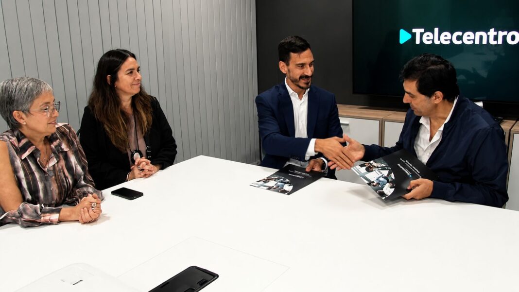 Acuerdo entre ECOM Chaco y Telecentro para modernización tecnológica