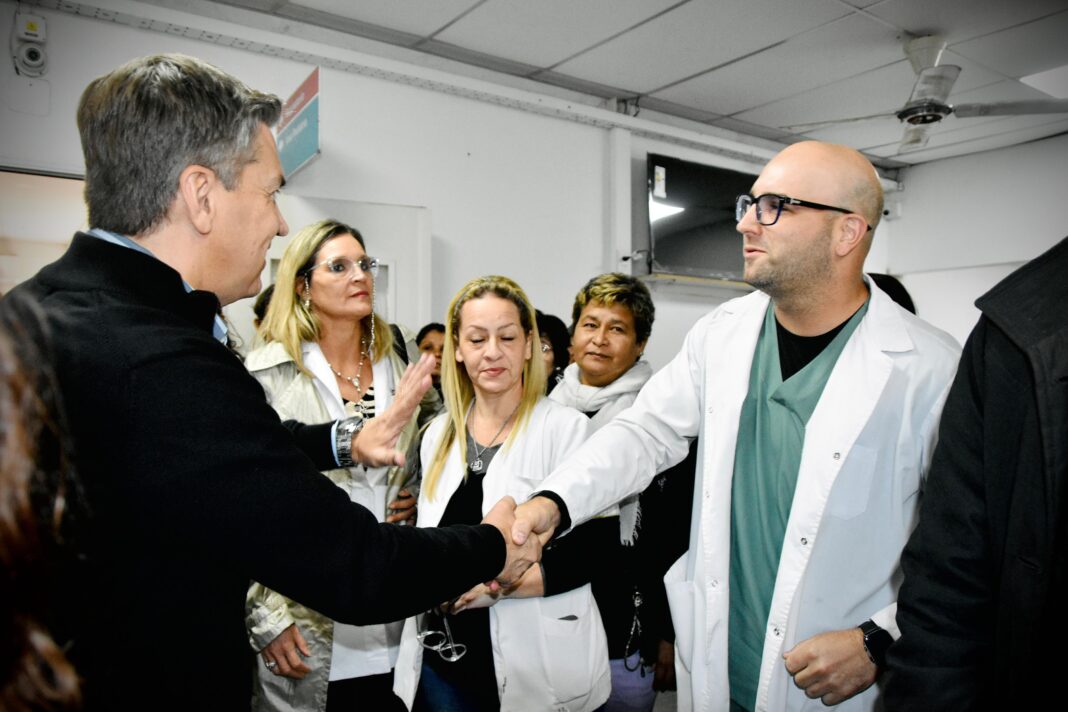 Equipamiento médico en el Hospital Luis Fleitas de Fontana