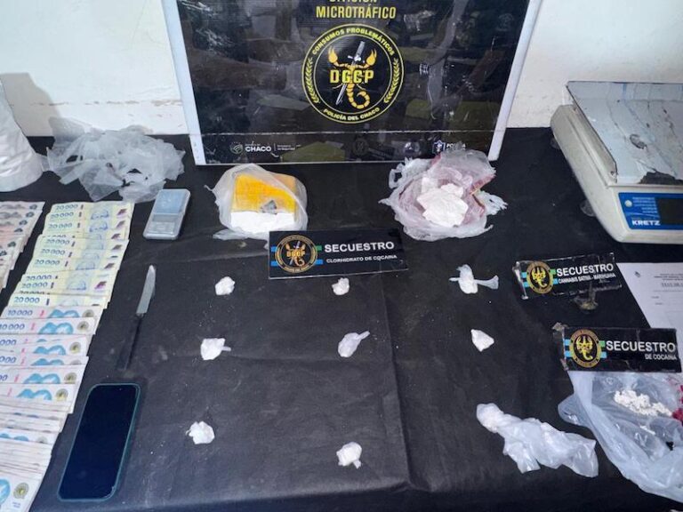 Operativo policial en Barranqueras con droga y dinero secuestrado