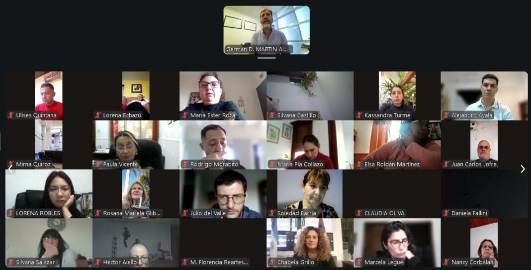 Jueces y funcionarios en el tercer encuentro de capacitación sobre Ley Penal Juvenil en el Chaco